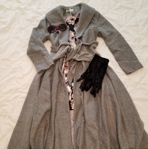 Last 1 - Gray Elegant Dress Jacket - Picture 4 of 7